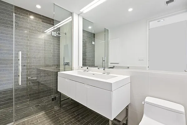 Rented by Compass | media 12