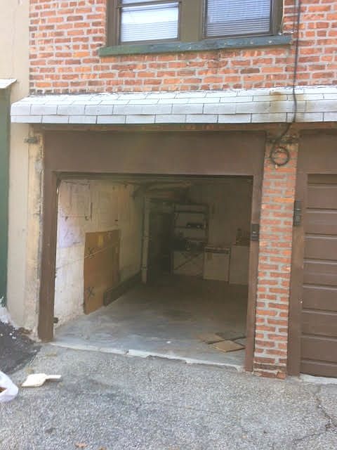 1st image of 2537 32nd St