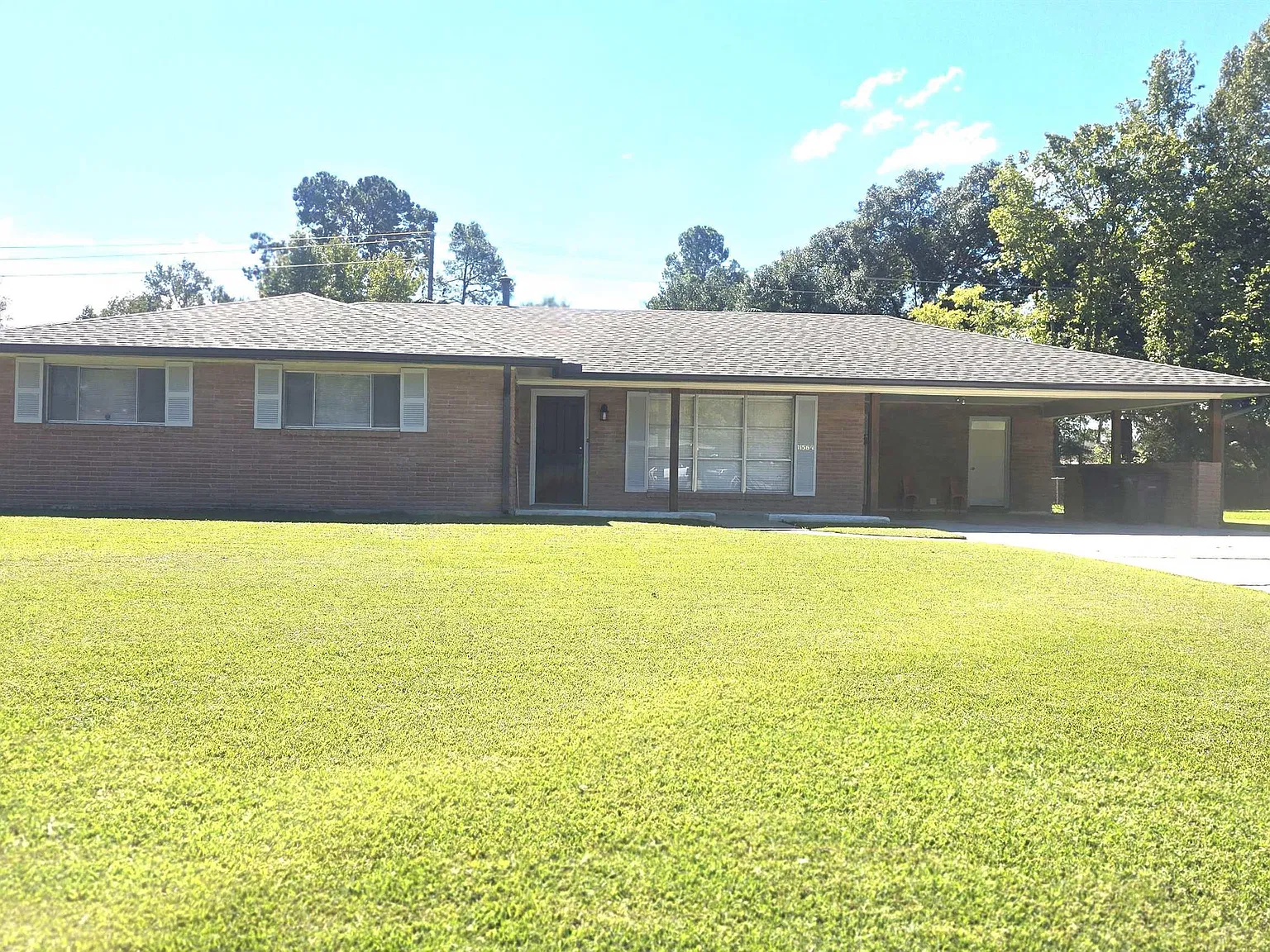 3 bed, 1635 sqft, $1,800 — Photo 1