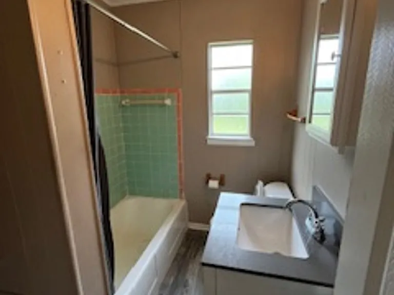 4904 W 19th Ct — Photo 15