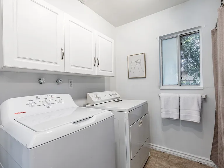 265 E Browning Ave — Photo 28