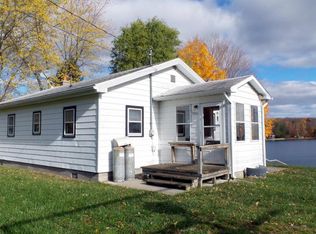 5060 Hiawatha Dr, Cheboygan, MI 49721