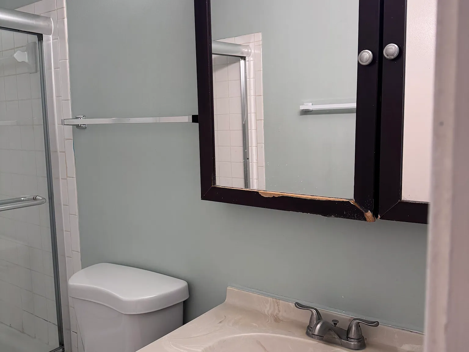1 bed, 1.5 bath, 1400 sqft, $850 — Photo 4