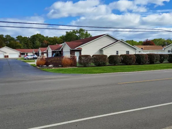 4690 Wildflower Ct, Oscoda, MI 48750