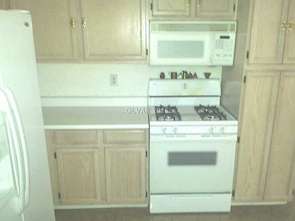 5th image of 5415 W Harmon Ave Unit 1118