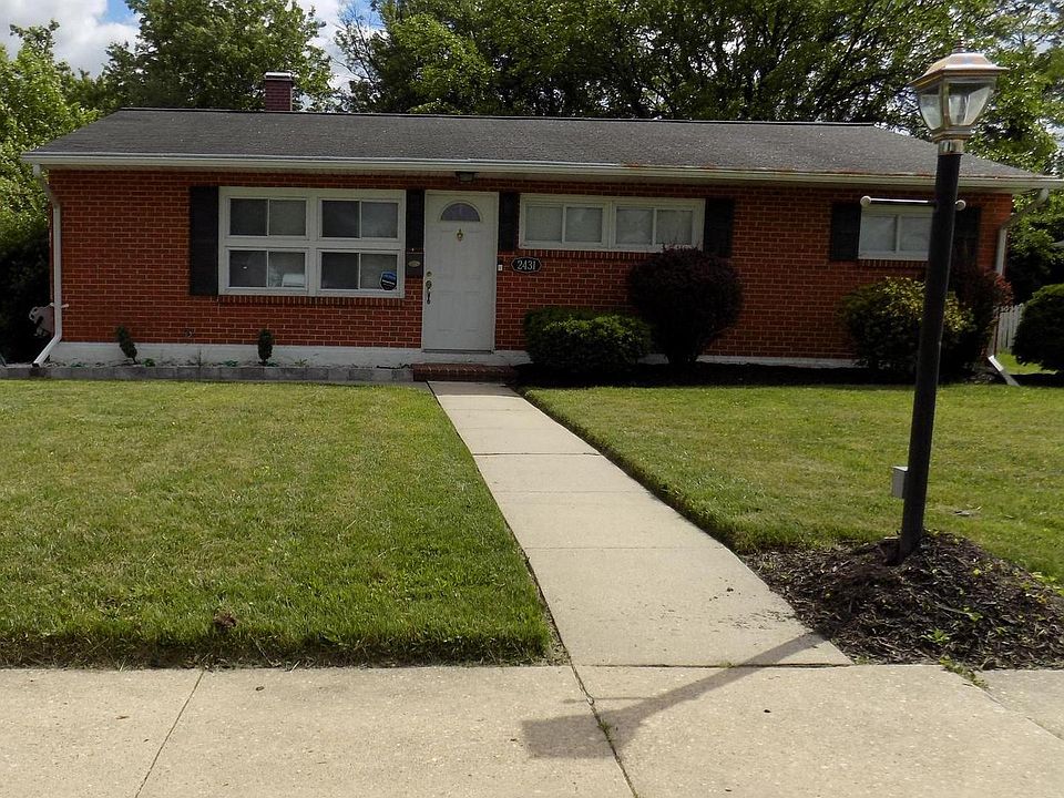 1st image of 2431 Woodcroft Rd