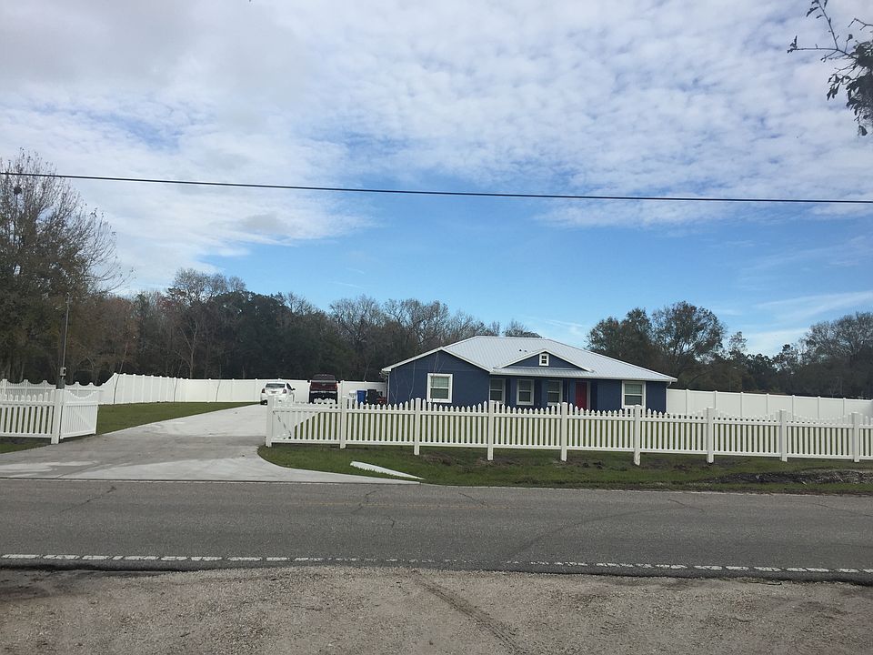 2nd image of 1227 Jerry Smith Rd