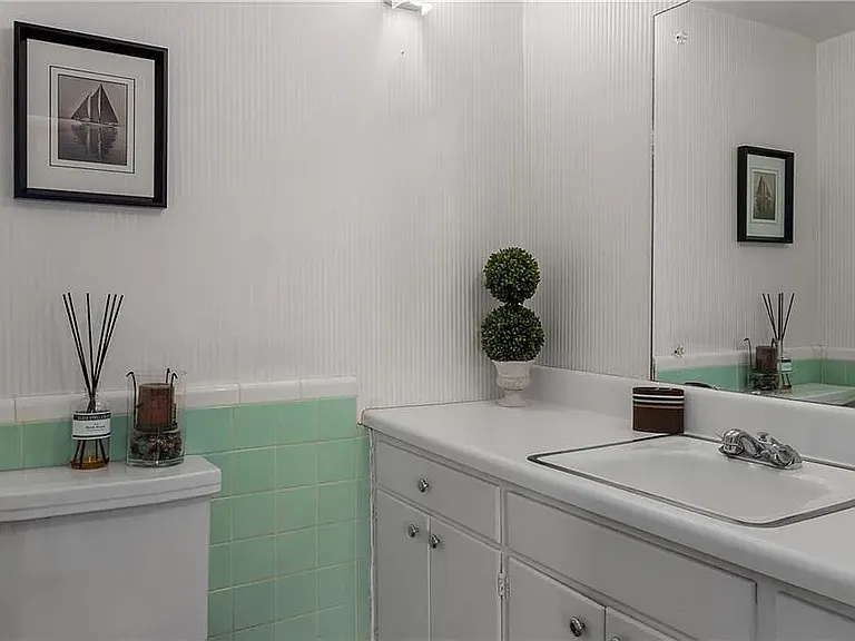 91 Rumson Rd NE — Photo 9