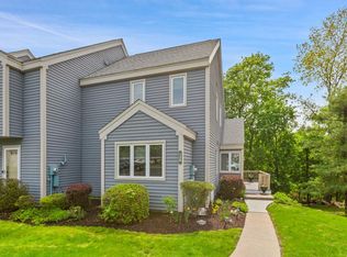 138 Fields Ln, Peekskill, NY 10566