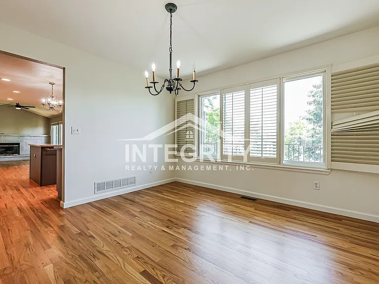 11536 Briarwood Ln — Photo 15