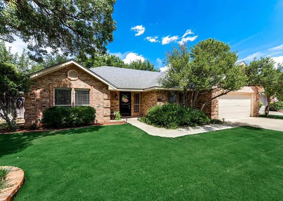 1st image of 3304 Oakmont Dr