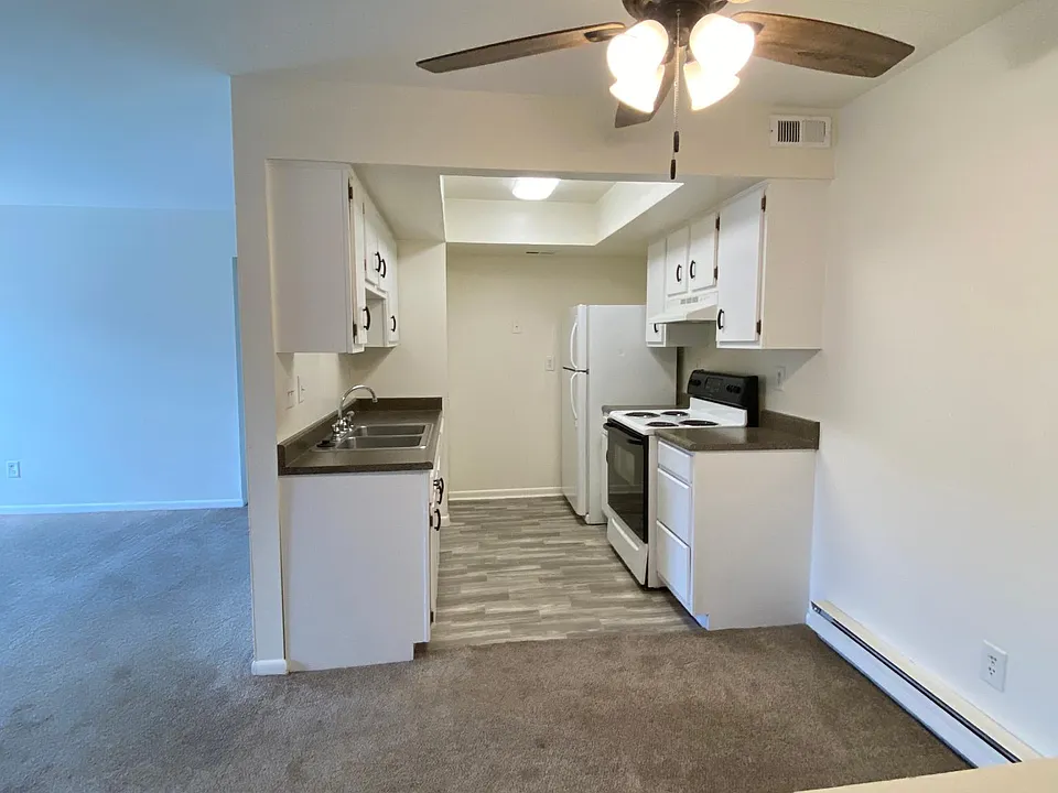 4 W Northwood Dr #5