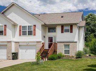 2302 Catskill Ct, Iowa City, IA