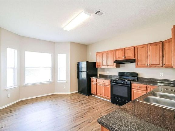 5th image of 3154 Snapfinger Ln