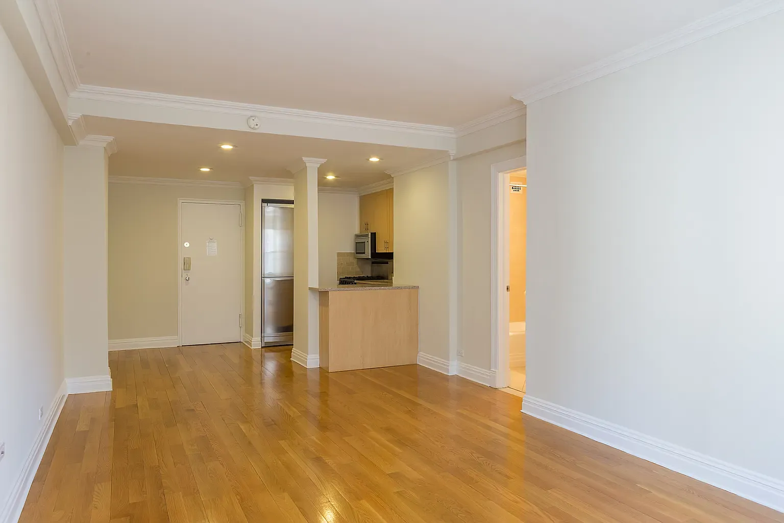 41 Park Avenue — Photo 2