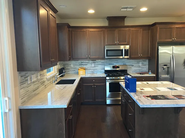 2347 Carbondale Way — Photo 5