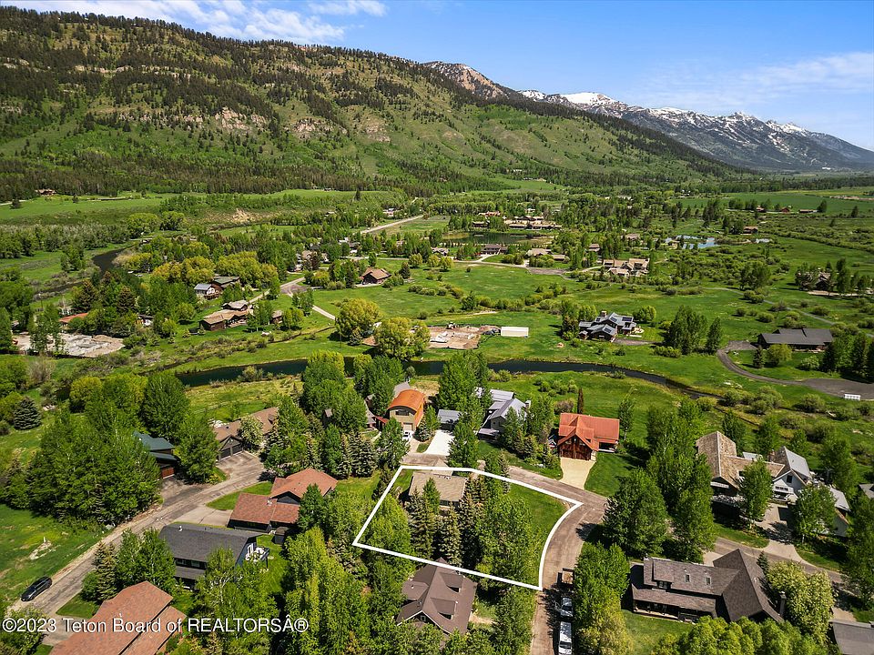 1430 N 2nd St, Wilson, WY 83014 MLS 23115 Zillow