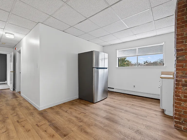 42 Almont St #3R3L — Photo 9