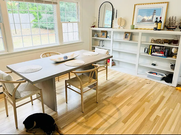 Kitchen table