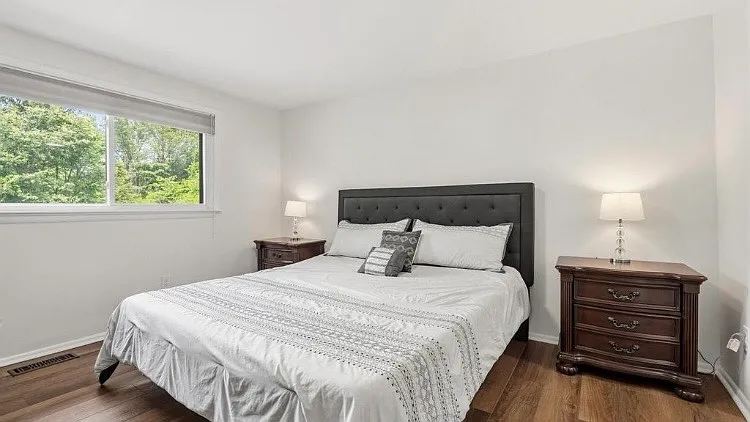 15004 Dufief Dr — Photo 26