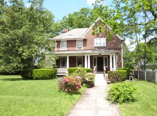 1711 Dekalb St, Norristown, PA 19401