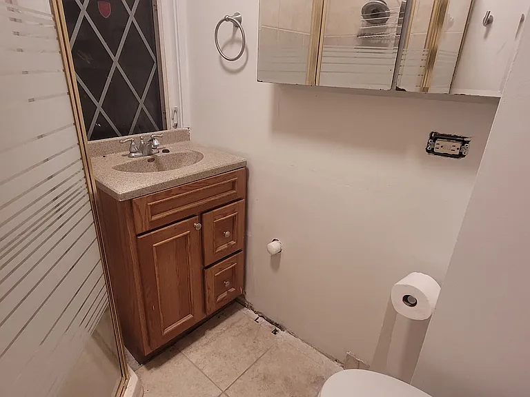 1803 Hervey Ave — Photo 9