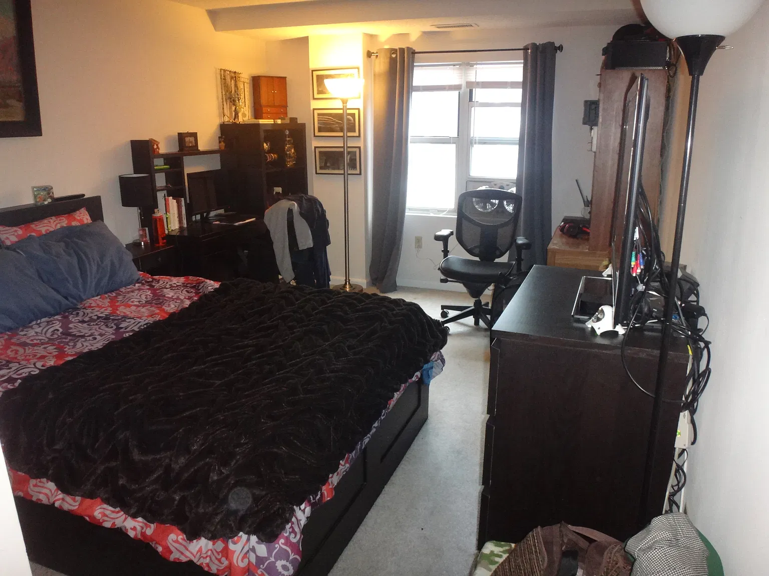 2 bed, 1055 sqft, $3,495 — Photo 2