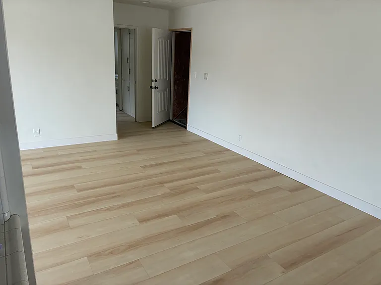 241 Nieto Ave #B — Photo 9