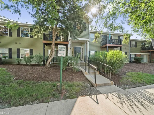 1328 McDowell Rd APT 103, Naperville, IL 60563