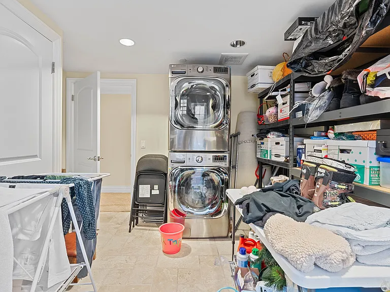 1236 Rose Ave — Photo 39