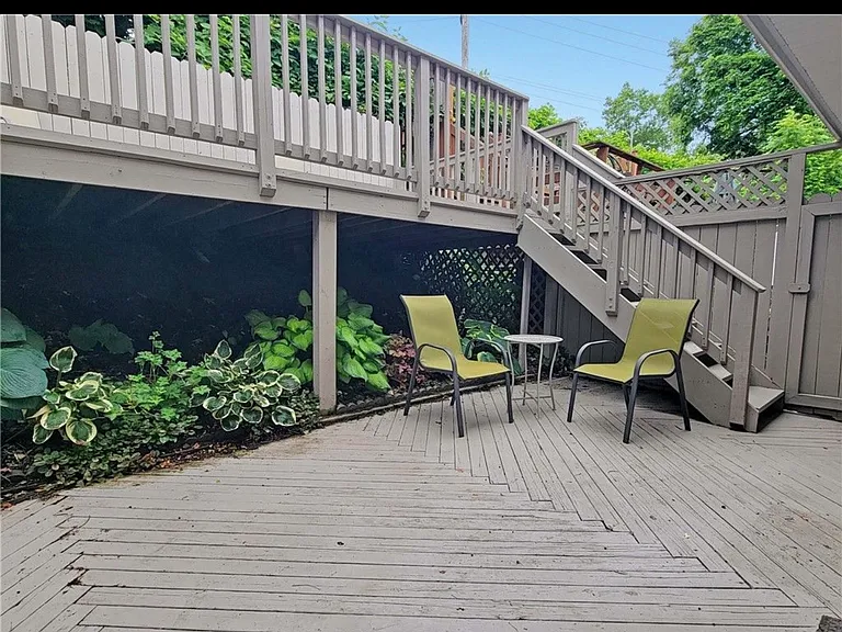 611 Broadhead Ave — Photo 4