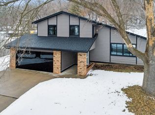 734 Pioneer Rd, Red Wing, MN 55066