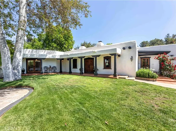 1615 Halsey St, Redlands, CA 92373