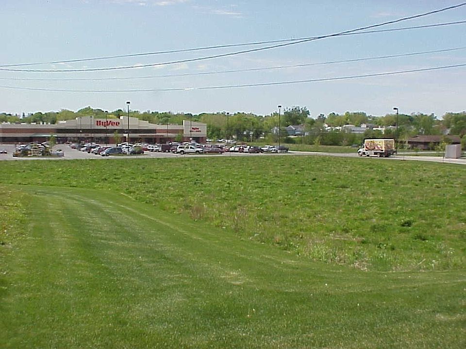 1st image of 1501 1st Ave E