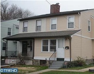 1st image of 124 W Broadway Ave