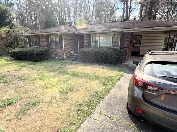 2181 Meadowlane Dr SW, Atlanta, GA 30311