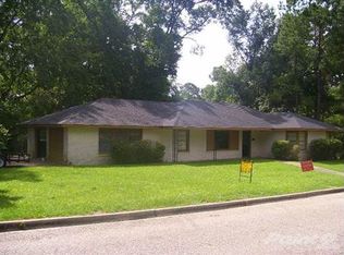 704 2nd St, Jasper, TX 75951