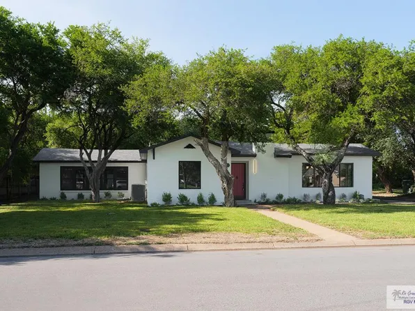 37 Poinsettia Pl, Brownsville, TX 78520
