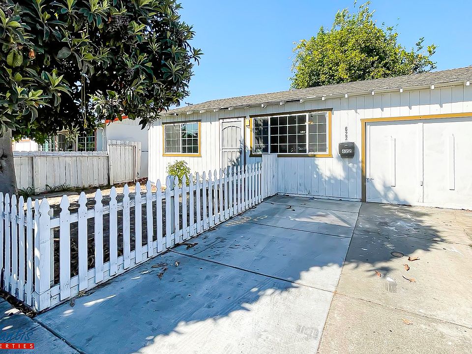 1st image of 622 Sanders Ave