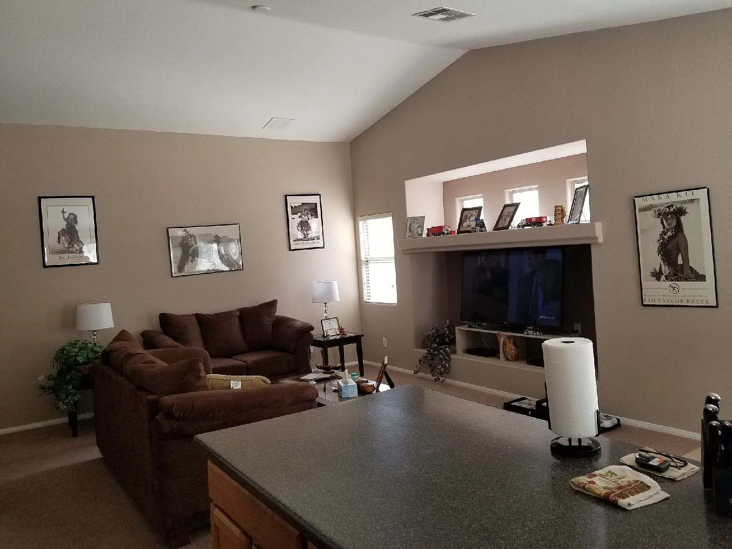 3 bed, 1371 sqft, $1,850 — Photo 2