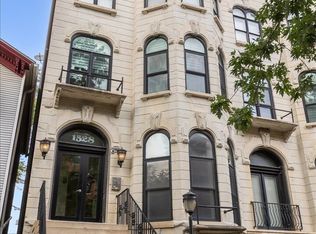 1528 W Monroe St APT 200, Chicago, IL 60607