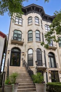 1528 W Monroe St APT 200, Chicago, IL, 60607