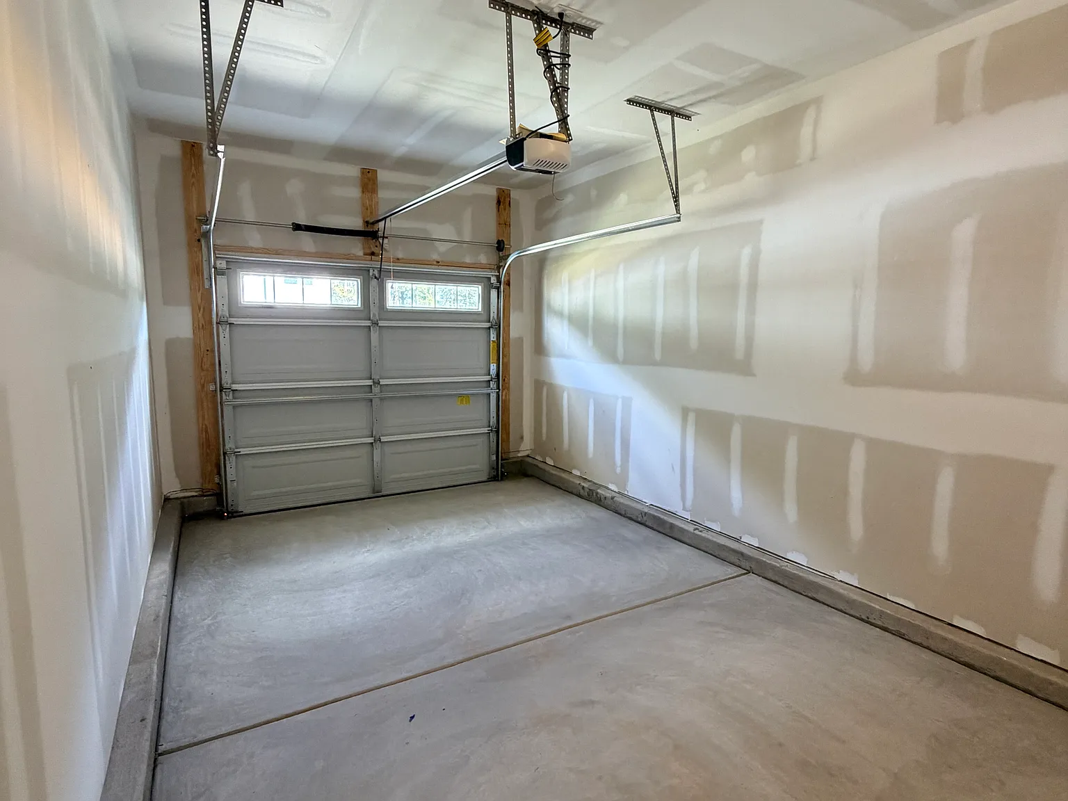 3 bed, 1650 sqft, $2,000 — Photo 4
