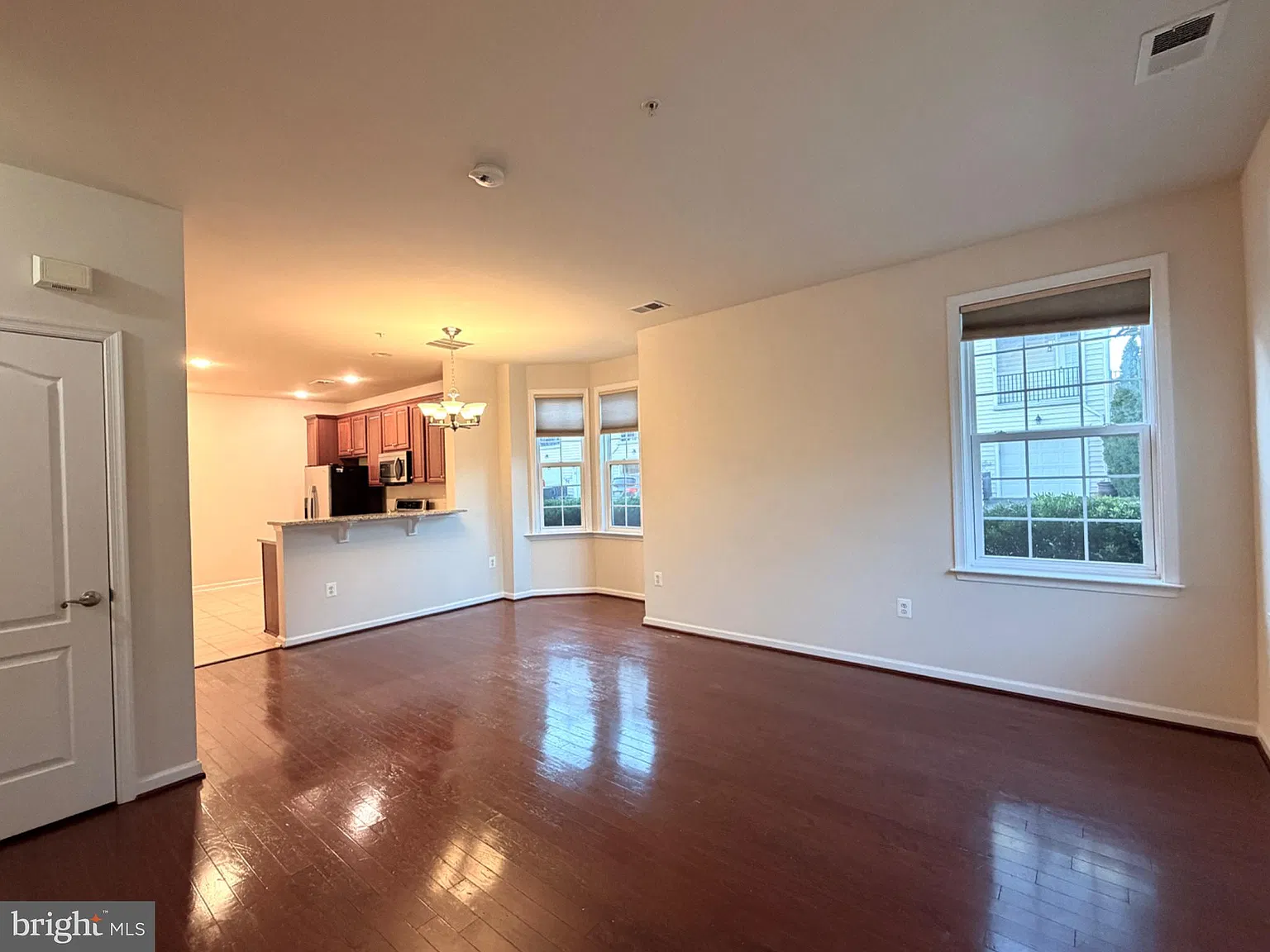 Residences @ Br — Photo 3