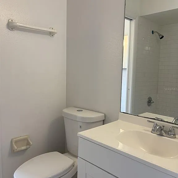 2119 W Okaloosa Ave — Photo 10