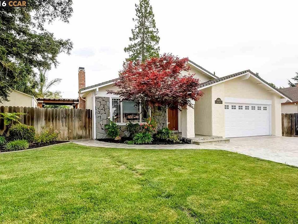 1st image of 3433 Loreto Dr
