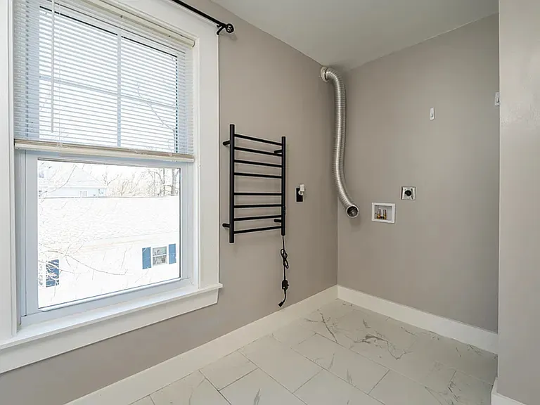 39 South Ave #2 — Photo 9