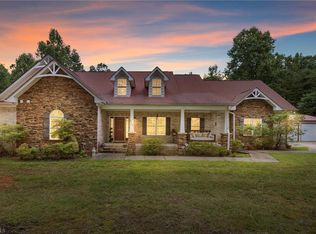 9127 County Line Rd, Kernersville, NC 27284