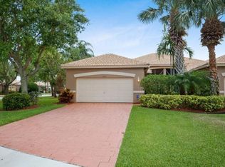 10685 Royal Caribbean Cir, Boynton Beach, FL 33437