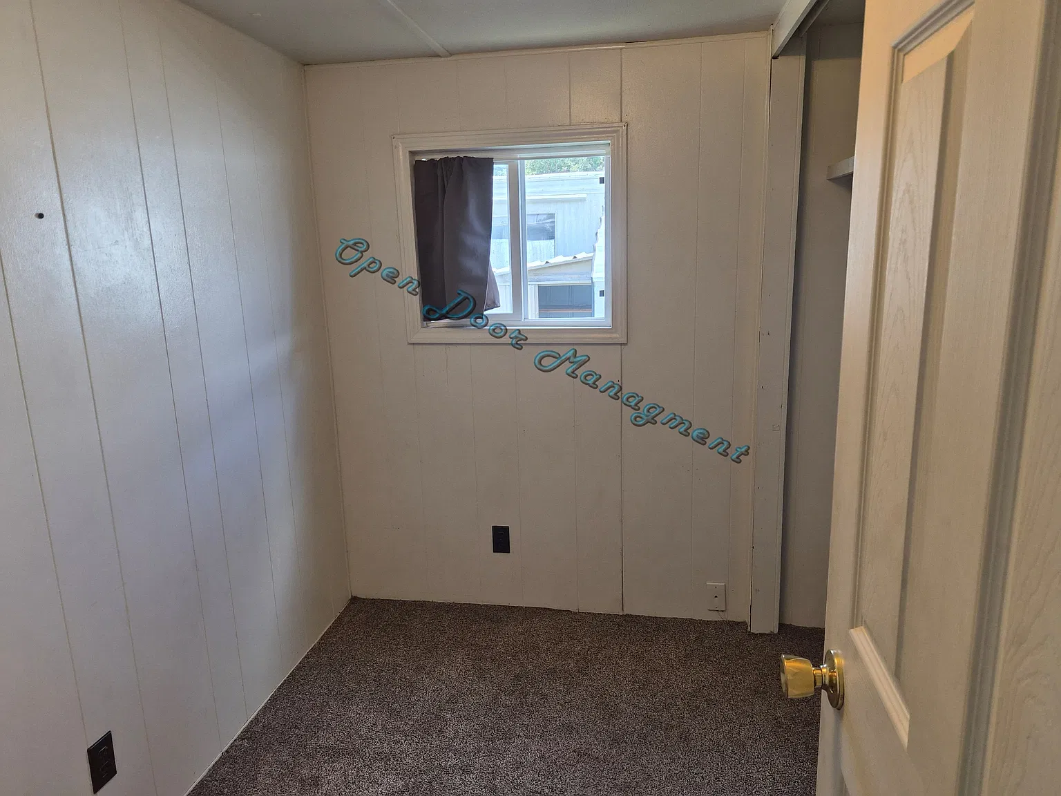 z201 Hobson #06 - 1 — Photo 4